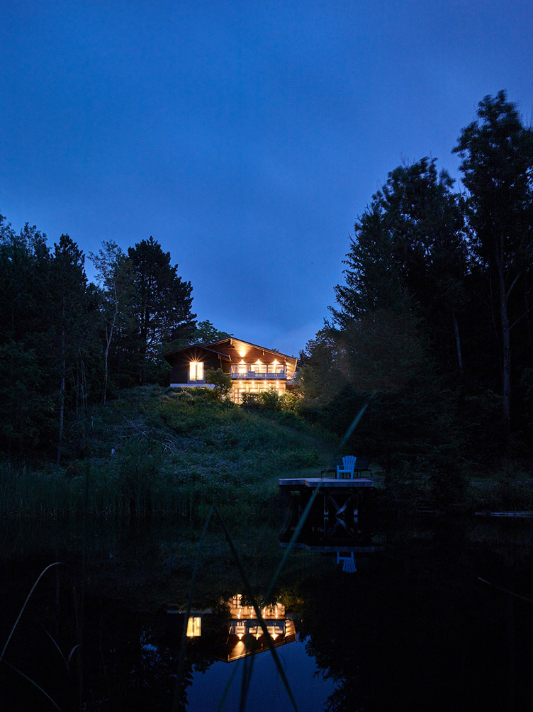 Hockley Valley Chalet